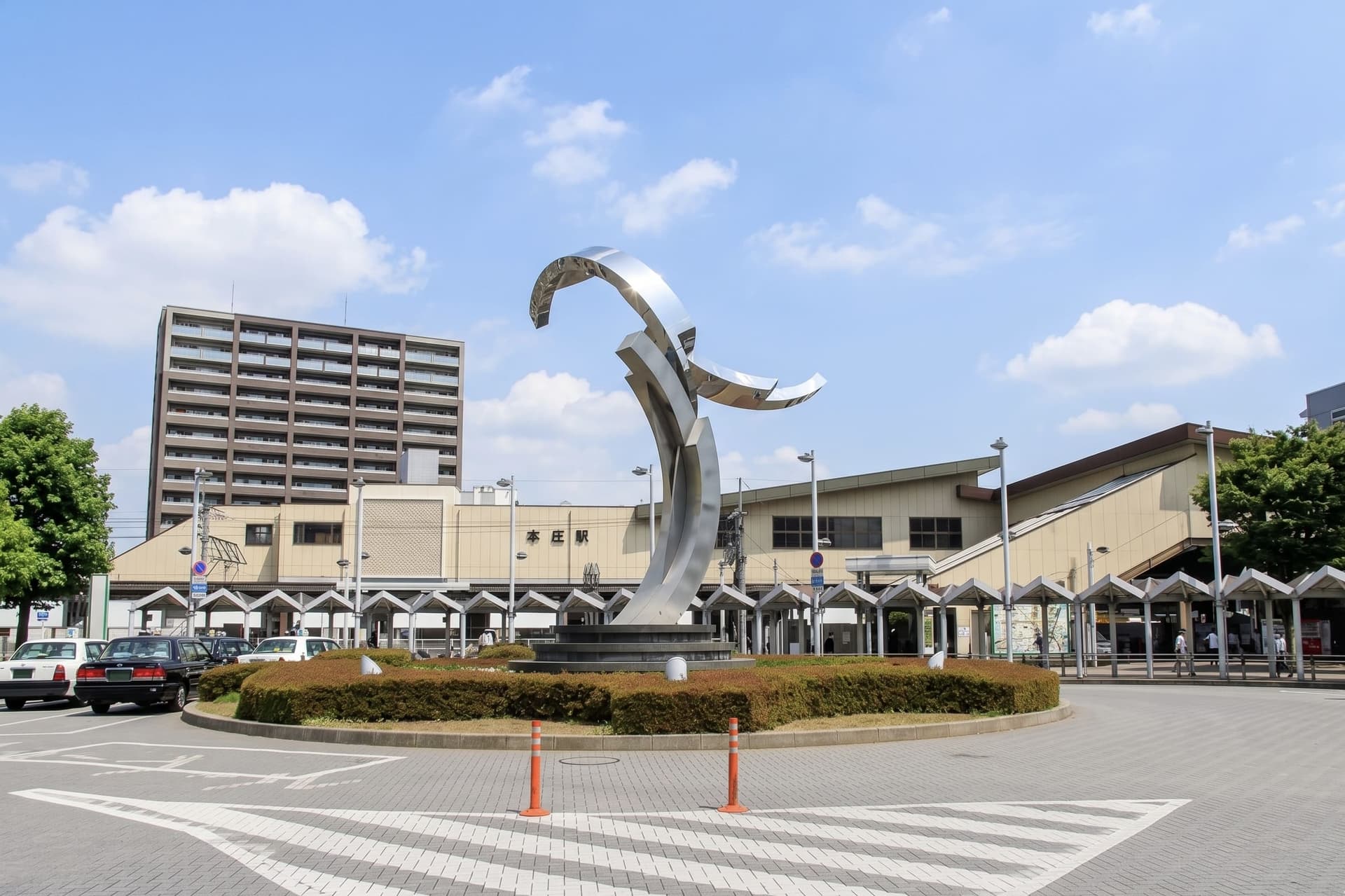 【徹底比較】本庄駅周辺で安い時間貸し駐車場(コインパーキング)は?北口・南口に分けておすすめを紹介