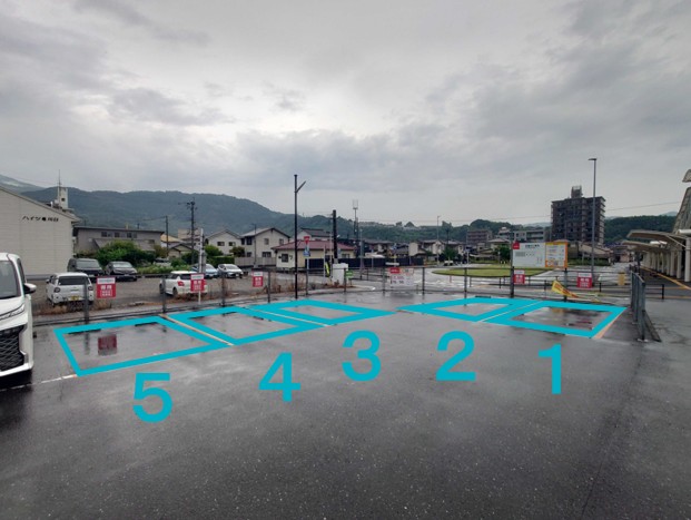 亀川駅時間貸駐車場